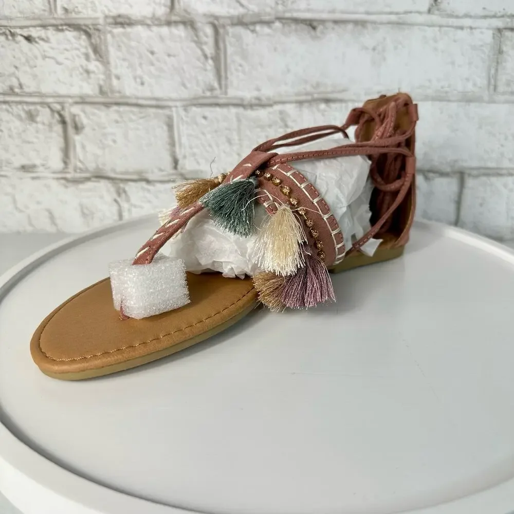 Qupid Archer Sandals Size 6 Boho Faux Leather Tassel Wrap Embroidered Pink